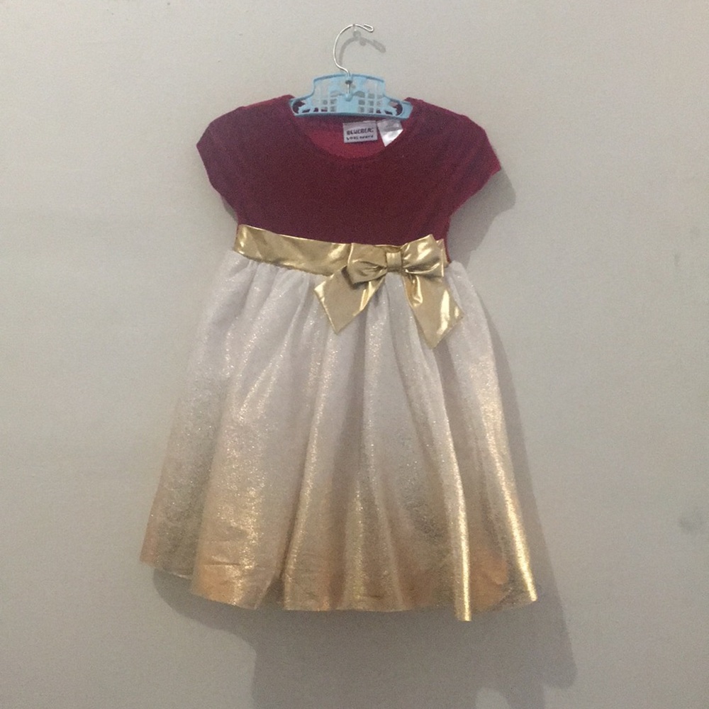 Holiday dresses